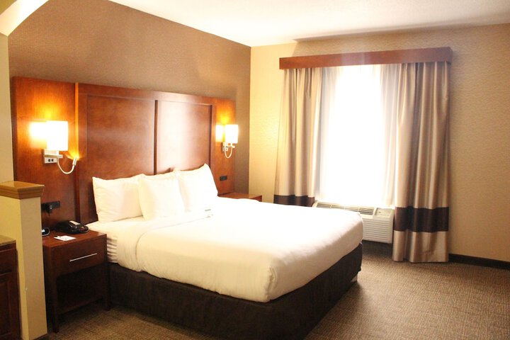 Room 34 of 75