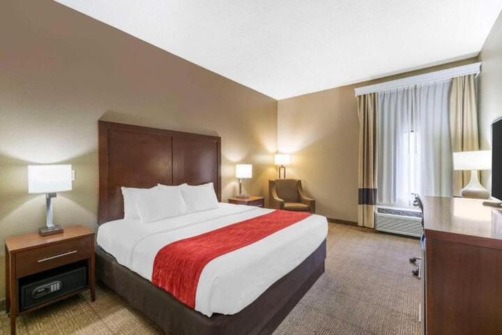 Spark by Hilton Grain Valley Kansas City