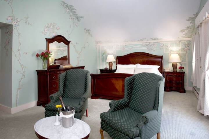 Queen Anne Inn