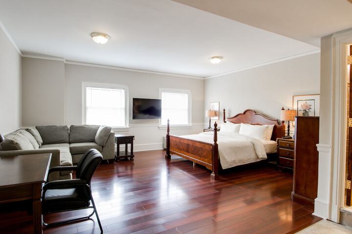 Room 51 of 88