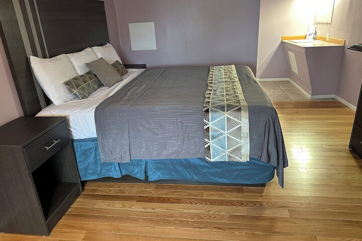 Room 44 of 67