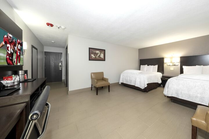 Red Roof Inn PLUS+ Huntsville