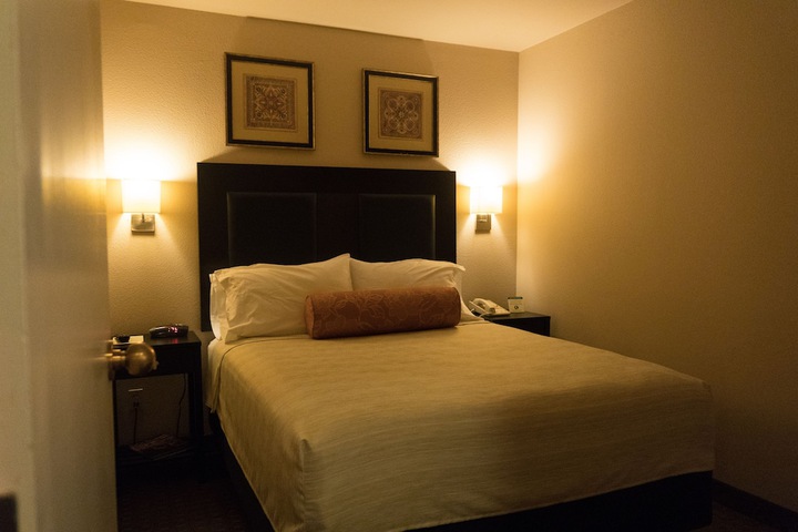 Room 7 of 27