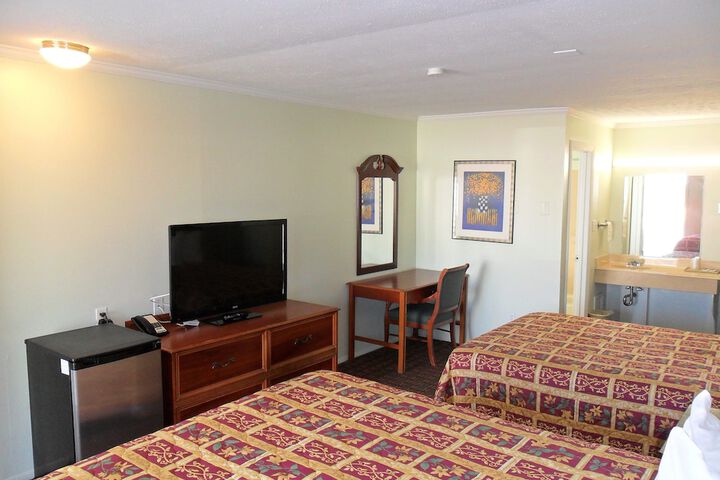 Room 12 of 41