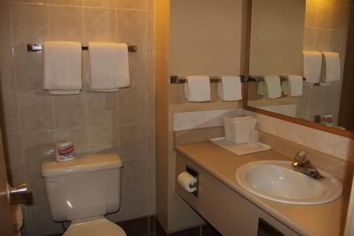 Room 16 of 27