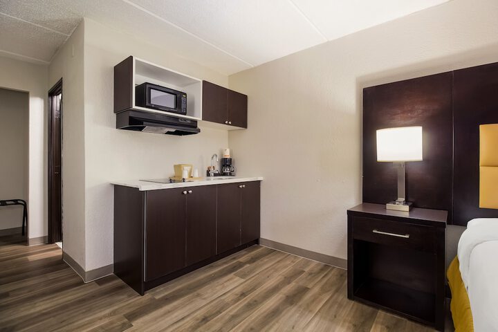 Room 31 of 53