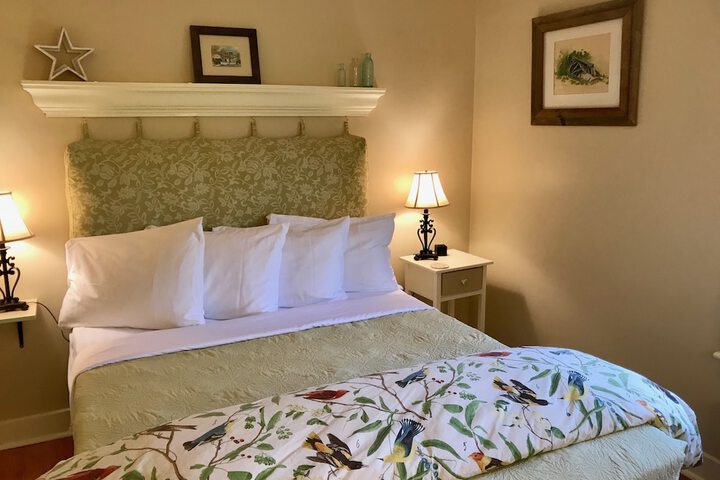 Room 56 of 124