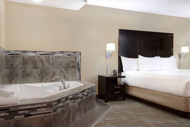 Room 25 of 56