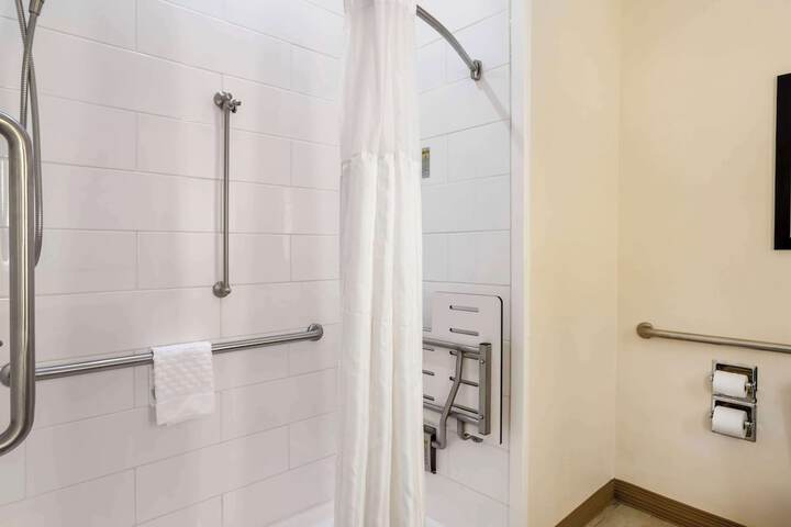Room 35 of 45