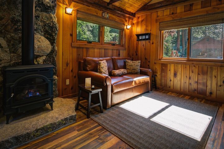 Cedar Glen Lodge