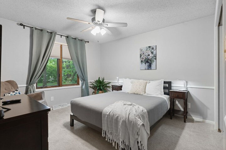 Rum River Resort In-home Pool & Sauna