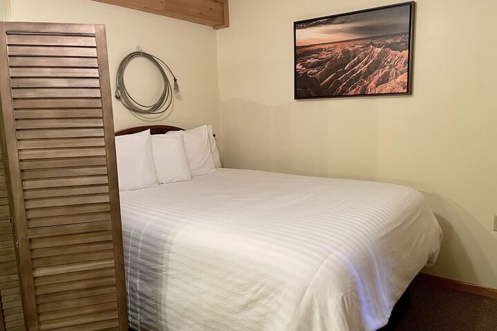 Whitetail Creek Resort