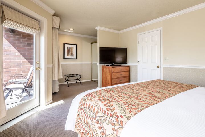 Room 22 of 46