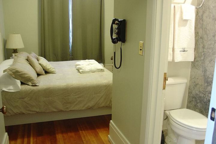 Room 31 of 68