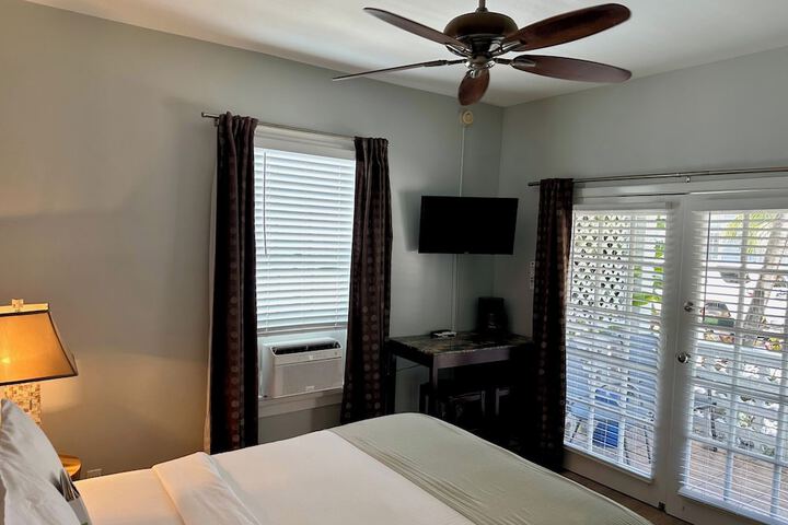 Room 192 of 259