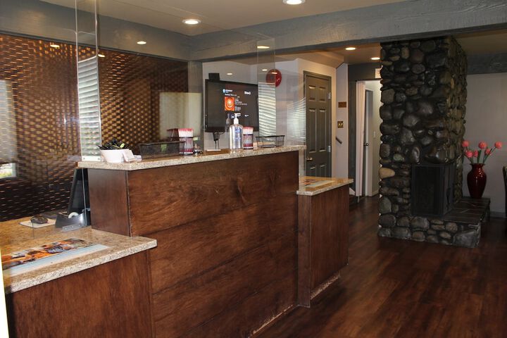 Hotel Interior 37 of 145