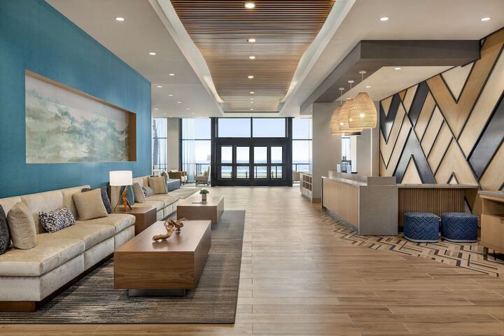 Hyatt Place Virginia Beach / Oceanfront