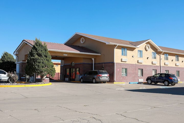 Hotel 5 of 27