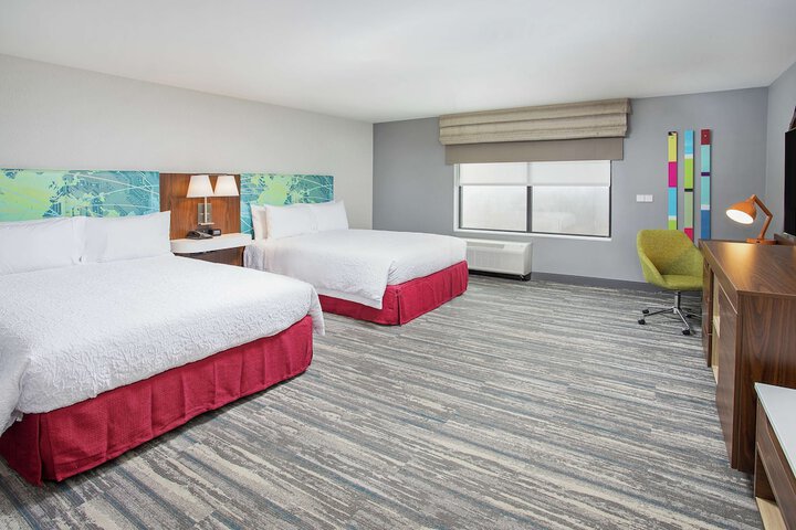 Room 18 of 25