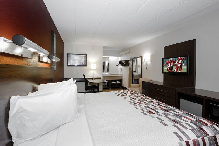 Room 14 of 34