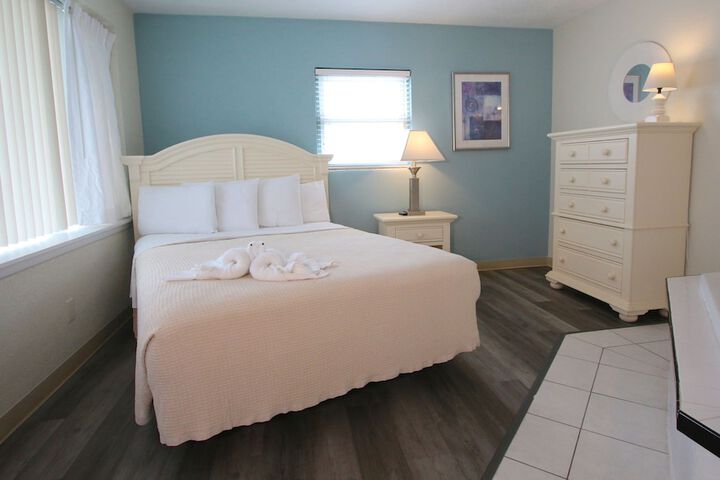 Room 18 of 43