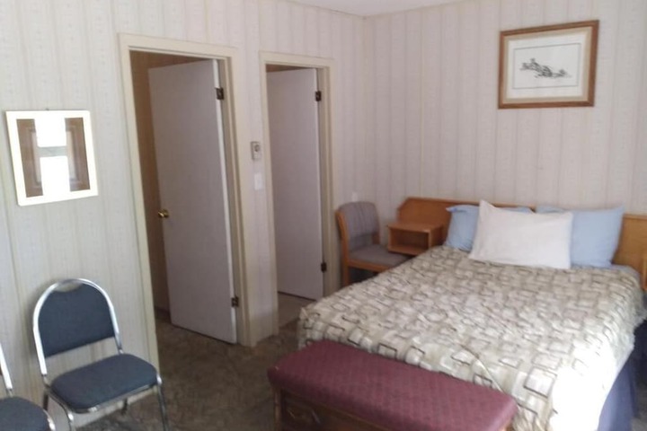 Apple Tree Inn