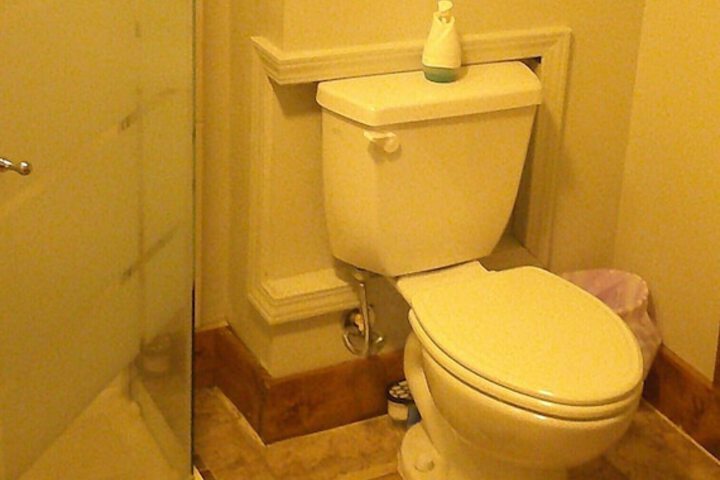 Room 53 of 154