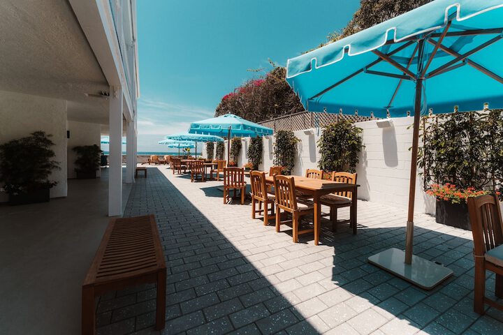 Del Mar Beach Hotel