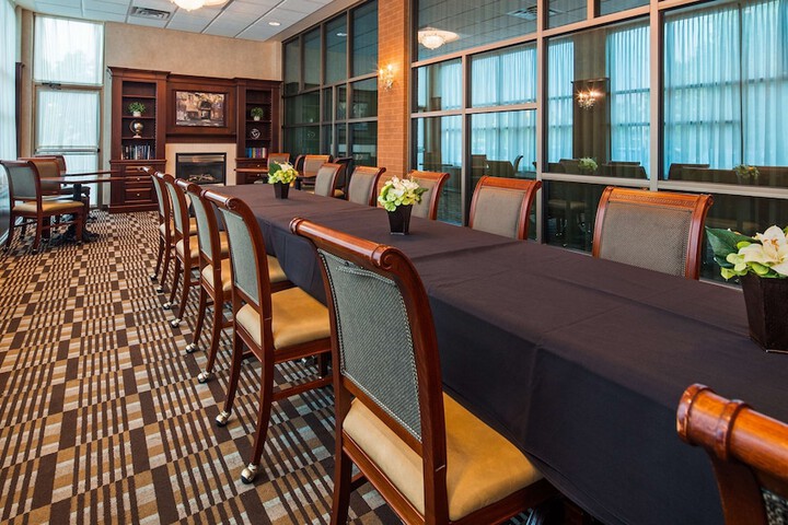 Best Western Plus The Arden Park Hotel
