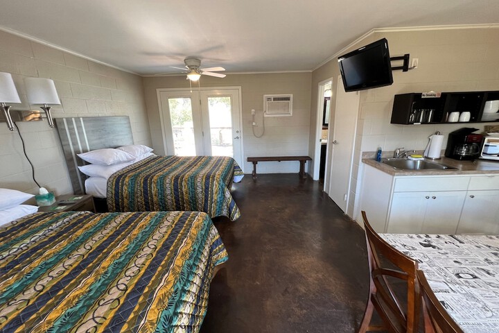Room 17 of 54