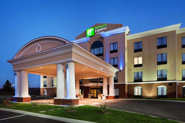 Hotel 4 of 57