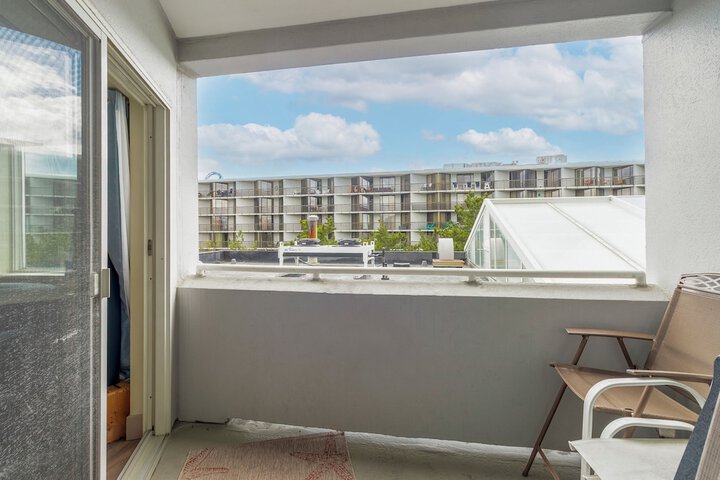 Watsons Regency Suites