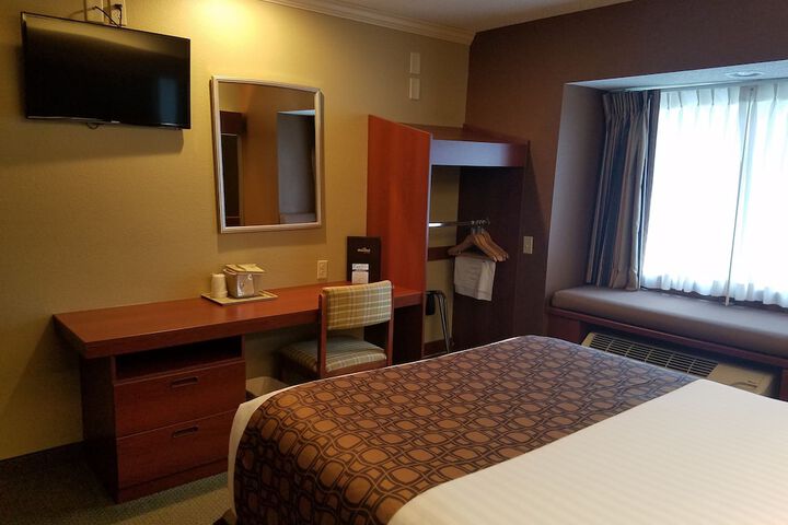 Microtel Inn & Suites by Wyndham Dover