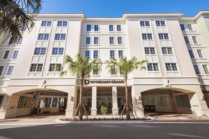 Hotel 4 of 124
