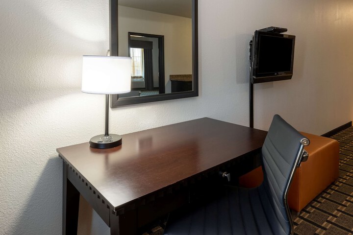 Room 22 of 43