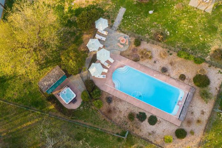 Mockingjay - Peaceful Ranch Home W Spa & Pool