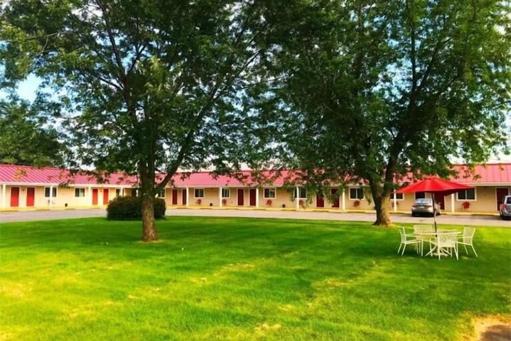 Belmont Motel