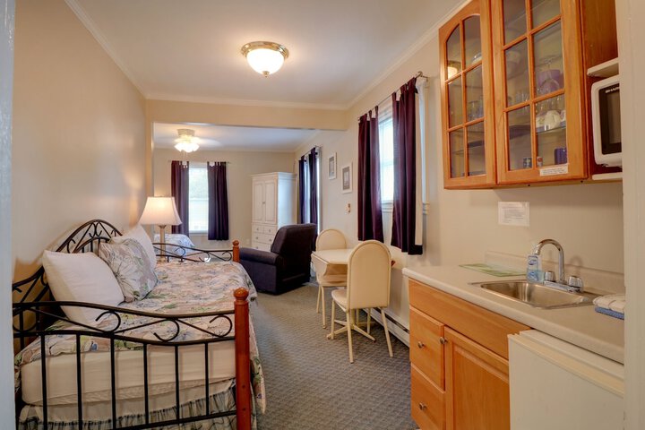 Room 65 of 87