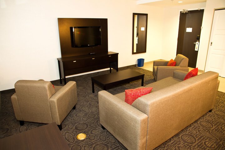 Room 30 of 75