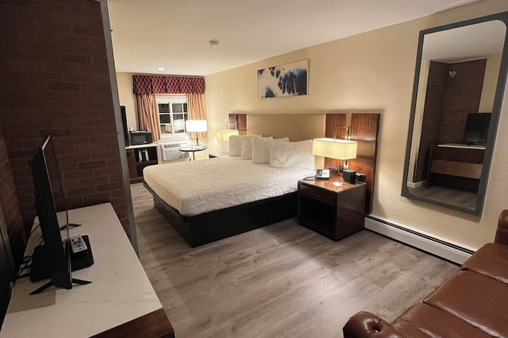 Room 37 of 55