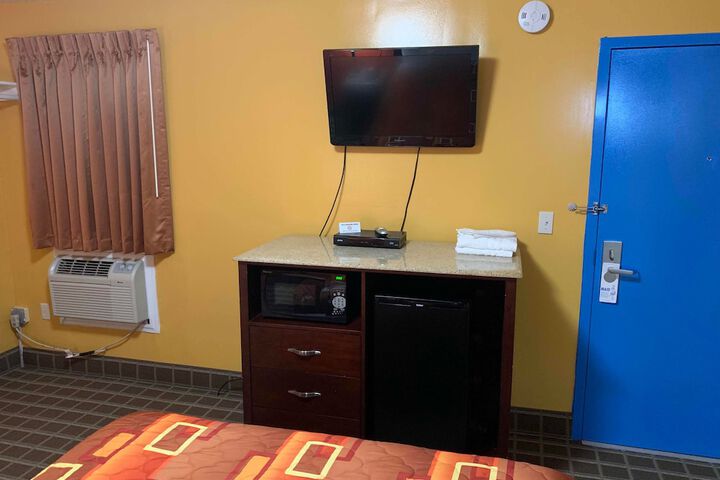 Room 49 of 75