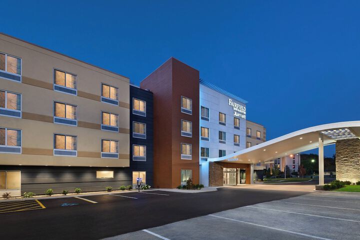 Hotel 2 of 16