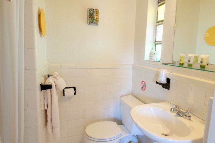 Room 15 of 44