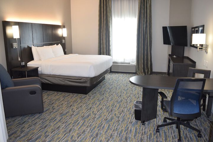 Room 26 of 44