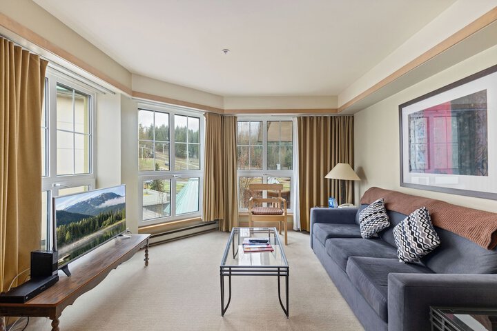 Le Chamois by Whistler Premier