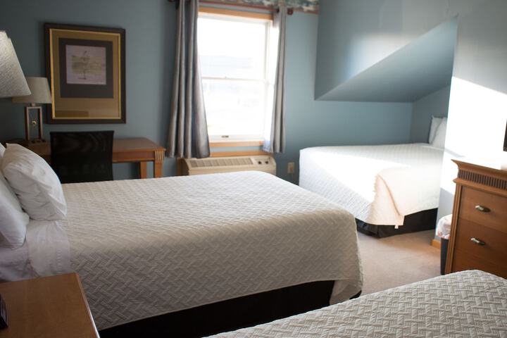 Amerivu Inn & Suites New Richmond