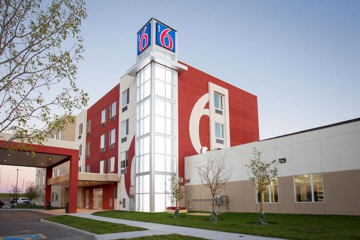 Hotel 2 of 46