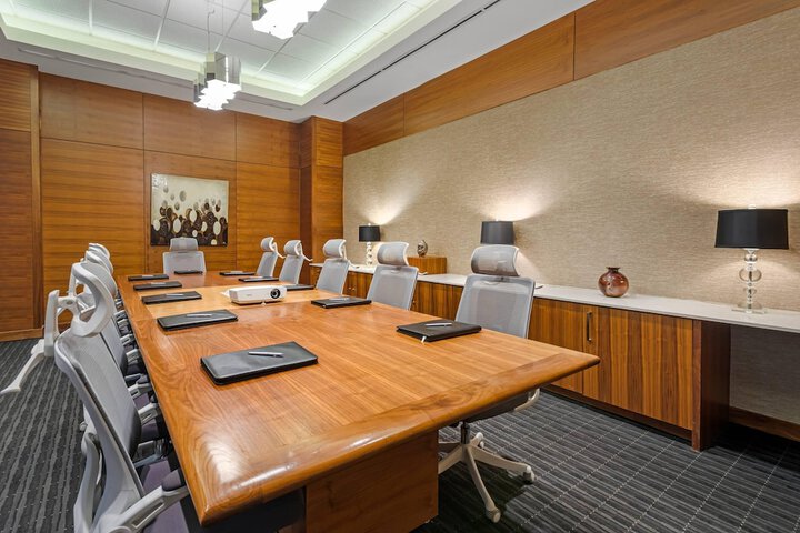 Radisson Hotel & Conference Centre Calgary Airport