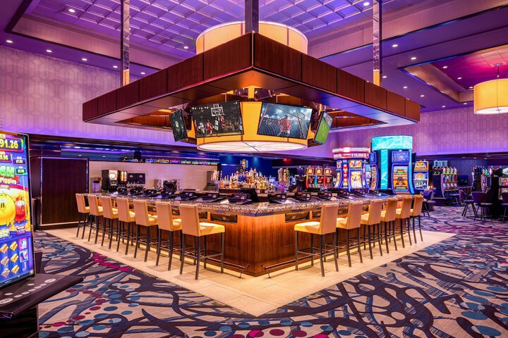 Harrahs Metropolis Hotel & Casino - a Caesars Rewards Destination