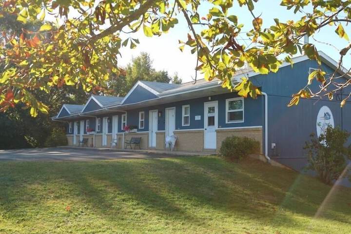 Coastal Inn Kingfisher